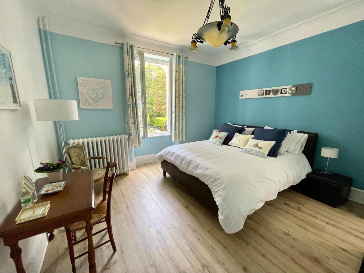 La Maison Bleue « La Charade » Thaon-les-Vosges Eksteriør bilde